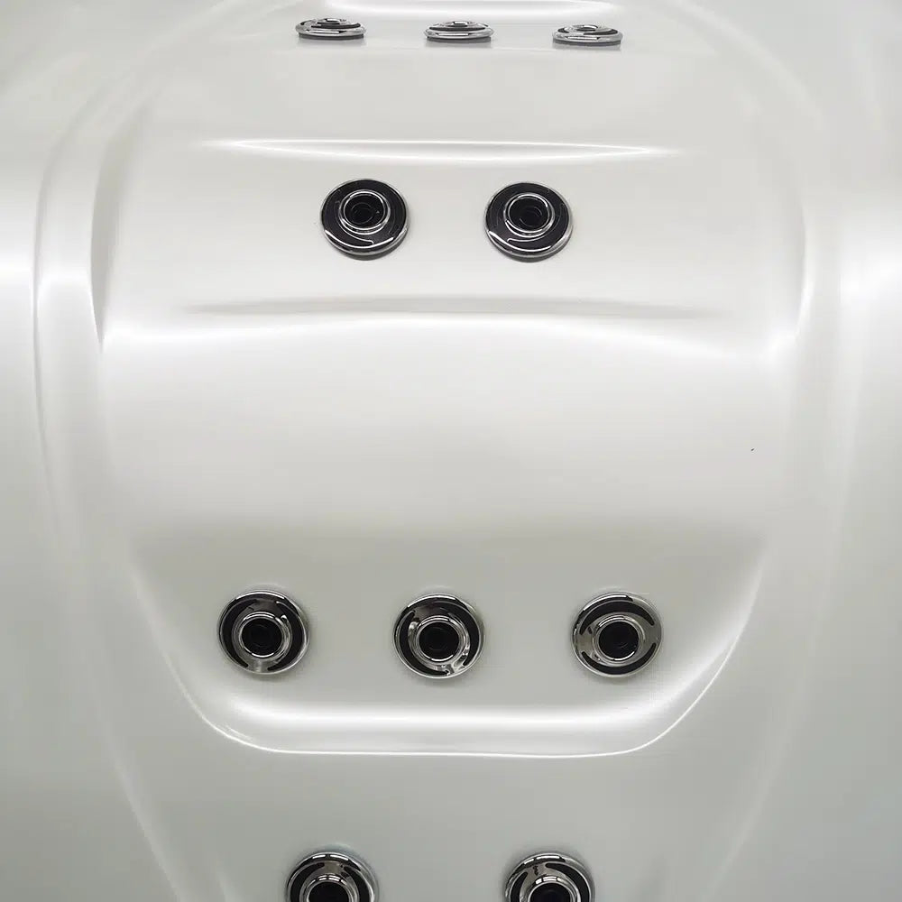White 3-4-Seater Hot Tub - Hydrotherapy Pro Spa